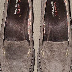 Skechers Brown Suede Memory Foam slip ons. 8 1/2